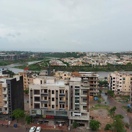 The River View Apartment Rawalpindi Esterno foto