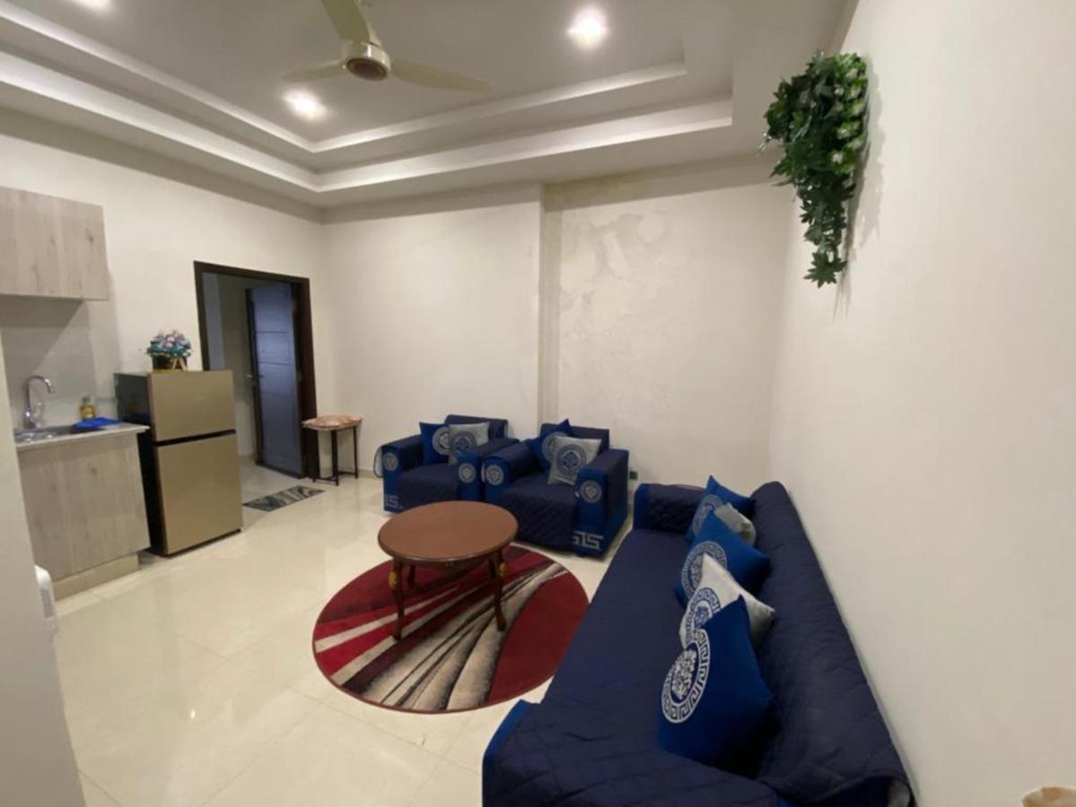 The River View Apartment Rawalpindi Esterno foto